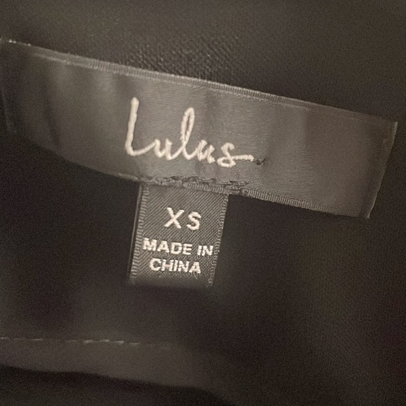 Lulu's Miss Punctuality Black Lightweight Blazer - Picture 6 of 8